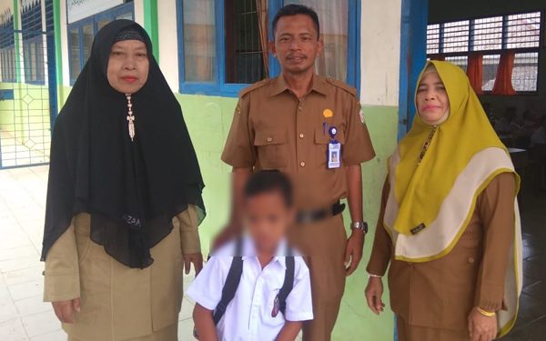 Disdikbud Aceh Timur Masukkan Kembali Dua Anak Putus Sekolah