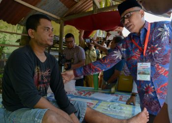 Plt Gubernur Aceh Nova Iriansyah Lepas Pasung Jamil Khairi