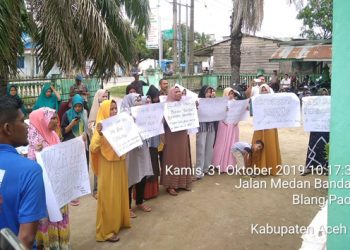 Minta Kades Terpilih di Lantik, Warga Blang Pauh Dua Gelar Aksi Damai