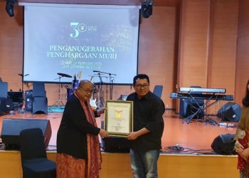 Kecepatan Daya Sebar SMSI Raih Penghargaan MURI