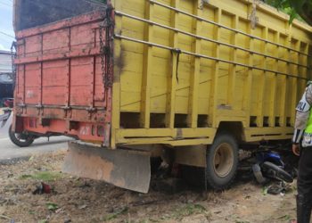 Laka penghujung Lebaran : VARIO vs TRUK COLT, Dua Bocah Meninggal Di Lokasi