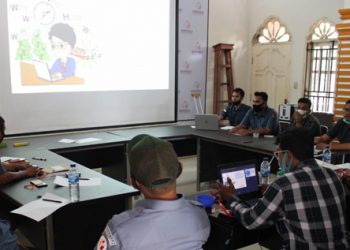 Staf Devisi Media dan Humas Panwaslih Aceh Timur Dibekali Ilmu Penulisan Berita