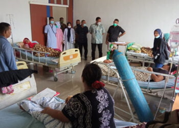 Bupati Rocky Minta Perusahaan Bekerja Dengan SOP yang Benar