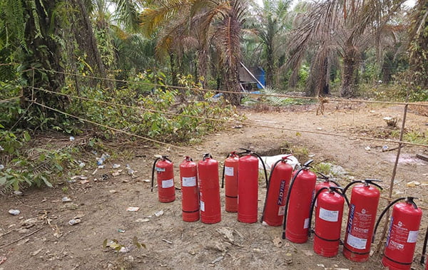 Berawal Api Rokok, Tempat Penampungan Minyak Mentah Terbakar