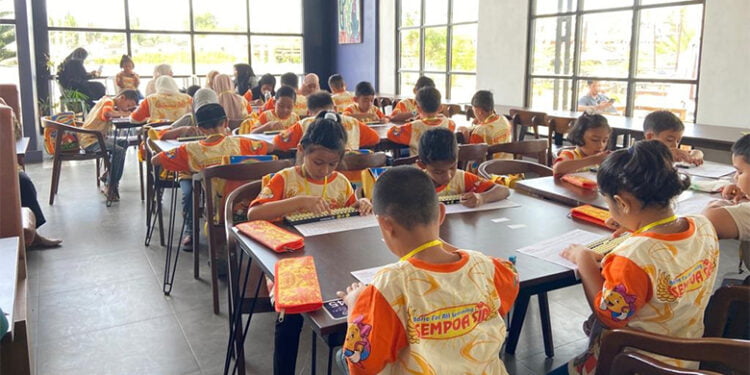 19 Anak Aceh Timur Ikut Mencatat Rekor Dunia