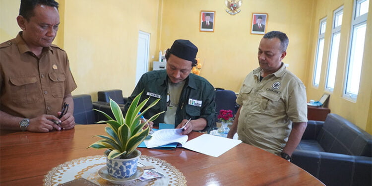 Perkuat Perlindungan Kawasan Hutan Mangrove, AWF Teken MoU dengan KPH III Aceh