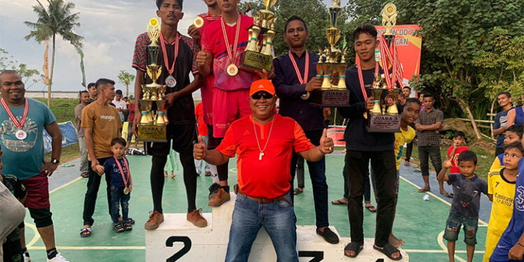 Squad Belia Muda Keutapang Mameh Juara Pertama Takraw Edi Dondong Cup II