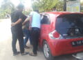 Mobil Bendahara Desa di Idi Dibobol Maling