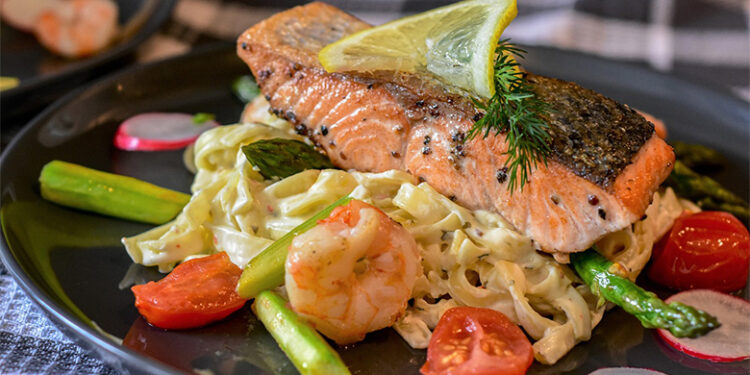 7 Makanan Yang Bisa Buat Pria Perkasa di Ranjang