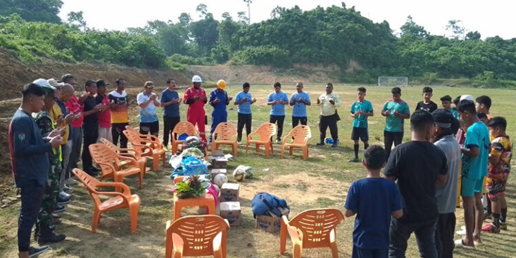 Acara Peusijuek Lapangan Sepak Bola MP Blang Nisam