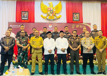 KIP Aceh Timur Undi Nomor Urut Paslon Bupati,  Tole-Apung SAH di Nomor Urut 1