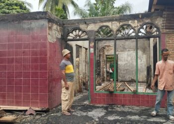Jelang Pilkada Rumah Permanen Milik Wak Su Ludes Terbakar