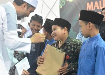 Pekerja Medco E&P Malaka Santuni 249 Anak Yatim