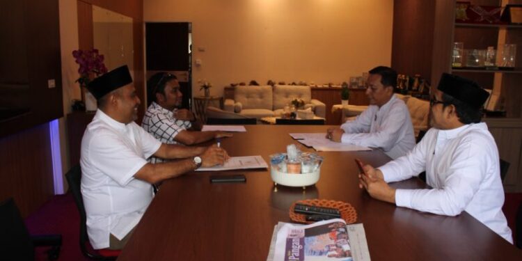 Tarkait Qanun Migas Pj Amrullah Audiensi dengan Pemerintah Aceh