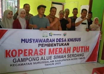 Camat Nurussalam Hadiri Pembentukan Kopedes Merah Putih di Alue Siwah Serdang