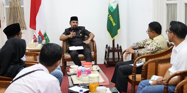 Langkah Cepat Bupati Al-Farlaky Tanggapi Krisis Pupuk di Aceh Timur