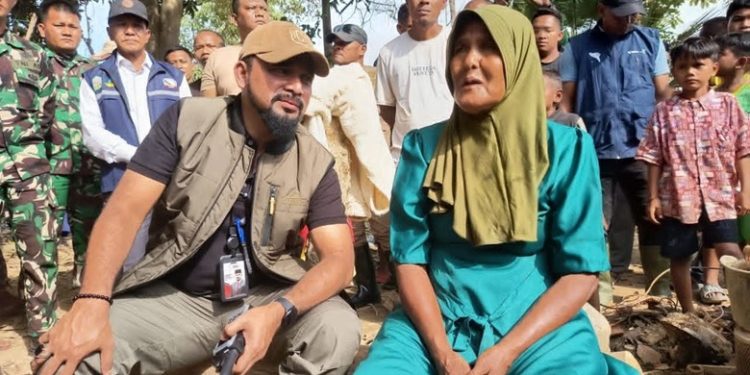 Bupati Al-Farlaky Minta Keuchik Percepat Pendataan Warga Terdampak
