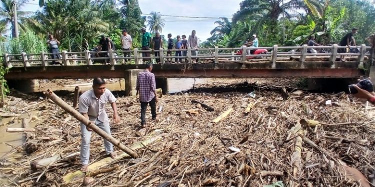 Jeunieb Kembali Dilanda Banjir, Keuchik Harap Pemkab Bireuen Bantu Alat Berat