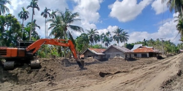 Pemukiman Warga Ule Jalan Tertimbun Tanah Banjir Bandang Sudah Dibersihkan