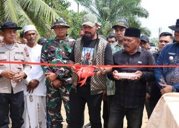 Bupati Al- Farlaky Resmikan Jembatan Bailey di Baroh Bugeng Bagok