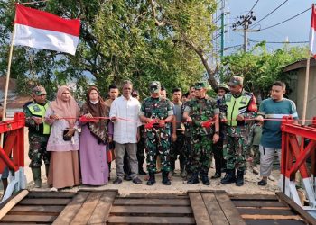 Dandim Bireuen Resmikan Jembatan Bailey di Jangka Mesjid