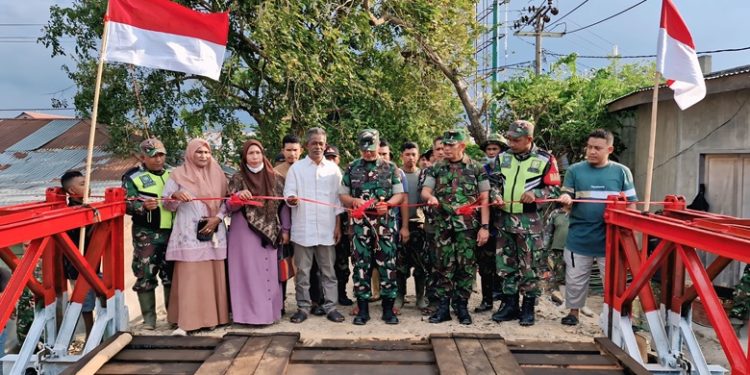 Dandim Bireuen Resmikan Jembatan Bailey di Jangka Mesjid