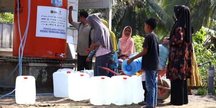 Medco Foundation dan SKK Migas Hadirkan Akses Air Bersih bagi Korban Bencana di Aceh