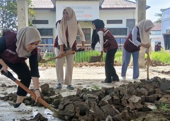 Pelayanan Kantor Camat Peusangan Siblah Kreung Belum Pulih