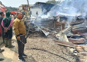Tiga Belas Pintu Ruko di Aceh Timur Ludes Terbakar