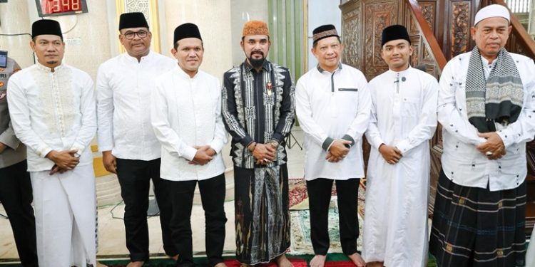 Bupati Al-Farlaky Sambut Kunker Mendagri Tito Karnavian