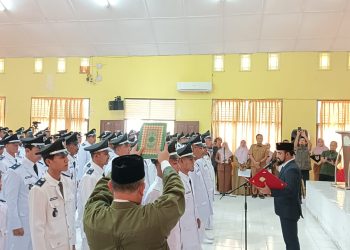 Bupati Al- Farlaky Lantik 106 Geuchik Gelombang III