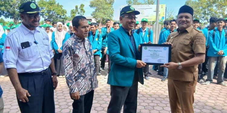 Umuslim Jemput 740 Mahasiswa KKM Kembali ke Kampus