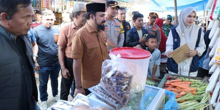Bupati Al- Farlaky dan Kapolres Pastikan Stok BBM Aman Jelang Idul Fitri