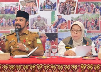 Bupati Al – Farlaky Evaluasi Huntara Bersama Vendor dan BNPB