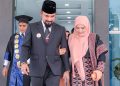 Bupati Al- Farlaky : “Wisudawan Harus Siap ‘Tempur’ Hadapi Tantangan”