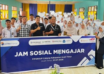 FIFGROUP Cabang Idi Rayeuk Gelar Program Jam Sosial Mengajar