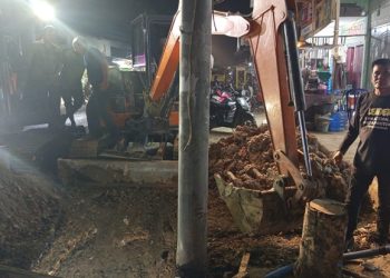 Perumda Tirta Peusada Pastikan Perbaikan Pipa JDU ke Arah Utara Selesai Malam Ini