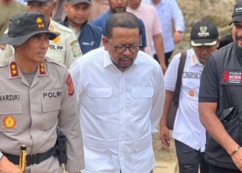 Bupati Al-Farlaky Bersama Kapolda Aceh Sambut Kunjungan Kepala Staf Presiden