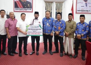 Dividen Bank Aceh untuk Aceh Timur Rp1,018 Miliar, Bupati Al- Farlaky Minta Kontribusi Terus Ditingkatkan