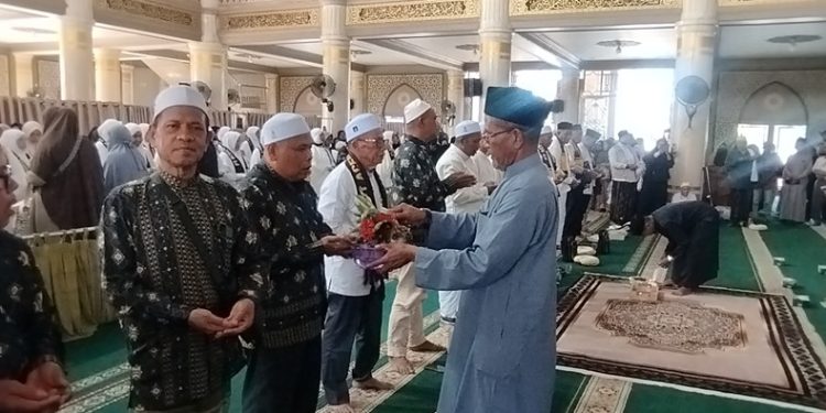 Trevel Idi, PT. Aceh Wisata Agung Berangkatkan 90 Jamaah Umrah